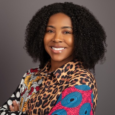Professional portrait of Field & Flame principal Brittany Reid